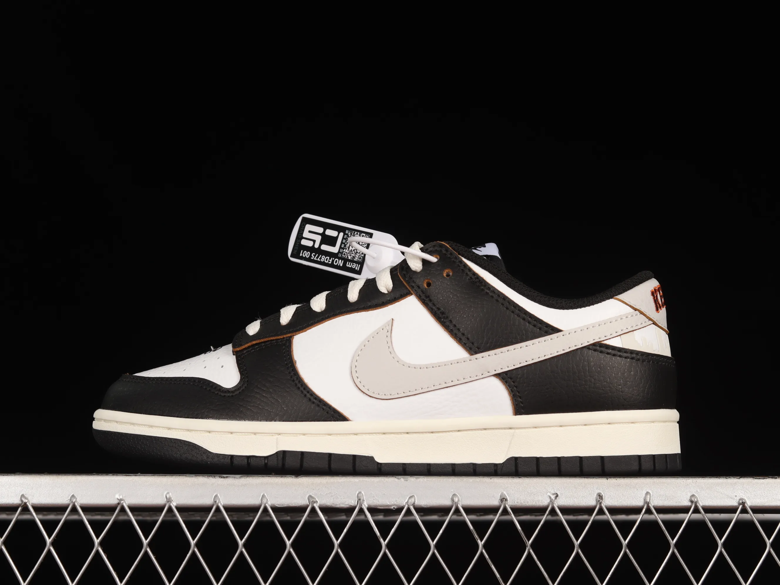 All Categories Nk SB Dunk Series Nk SB Dunk Low Low-top Sneakers HUF